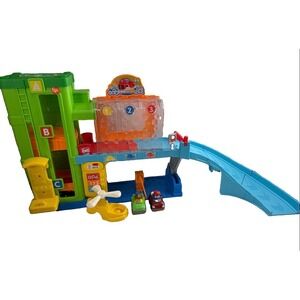 Little People Helpful Neighbors Garage Smart Stage Playset 2 wheelies helicopter